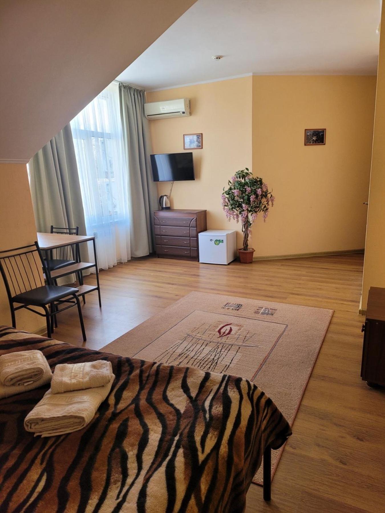 Vodnyi Mir Hotel Bilhorod-Dnistrovskyy Exterior photo